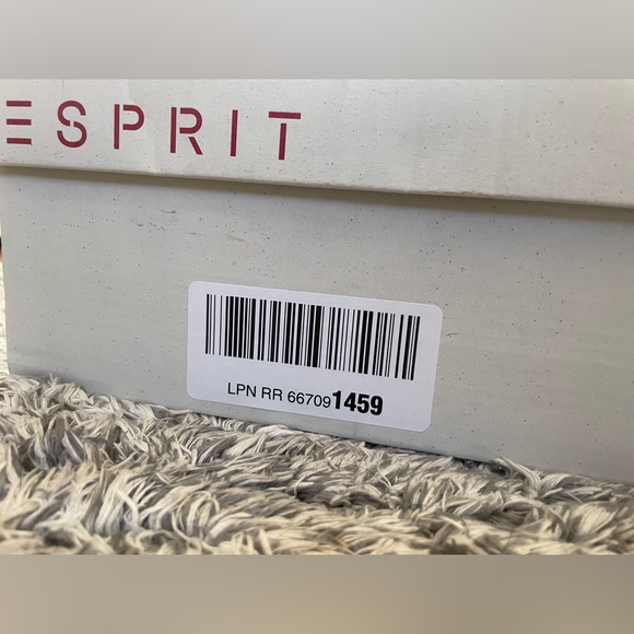 Esprit Polina Ankle Boots - Picture 2 of 9